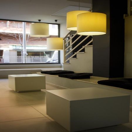 Hostal Badaloni Badalona Bagian luar foto